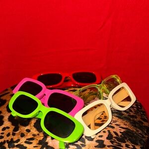 SHEIN Colorful Sunglasses Set
